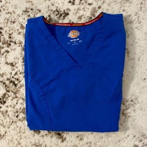 Dickies scrub top STRETCHY sz M